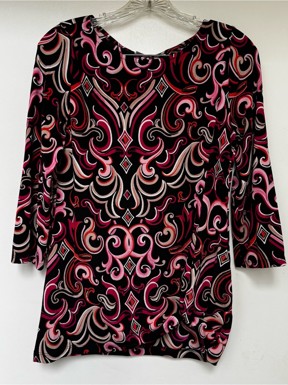 Chico’s Women's Printed Scoop Neck Top in Pink and Black